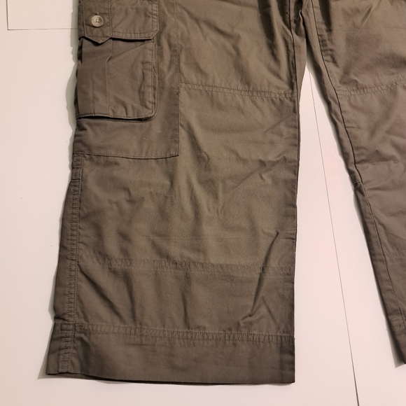 Columbia Women's Capri's - Picture 3 of 11